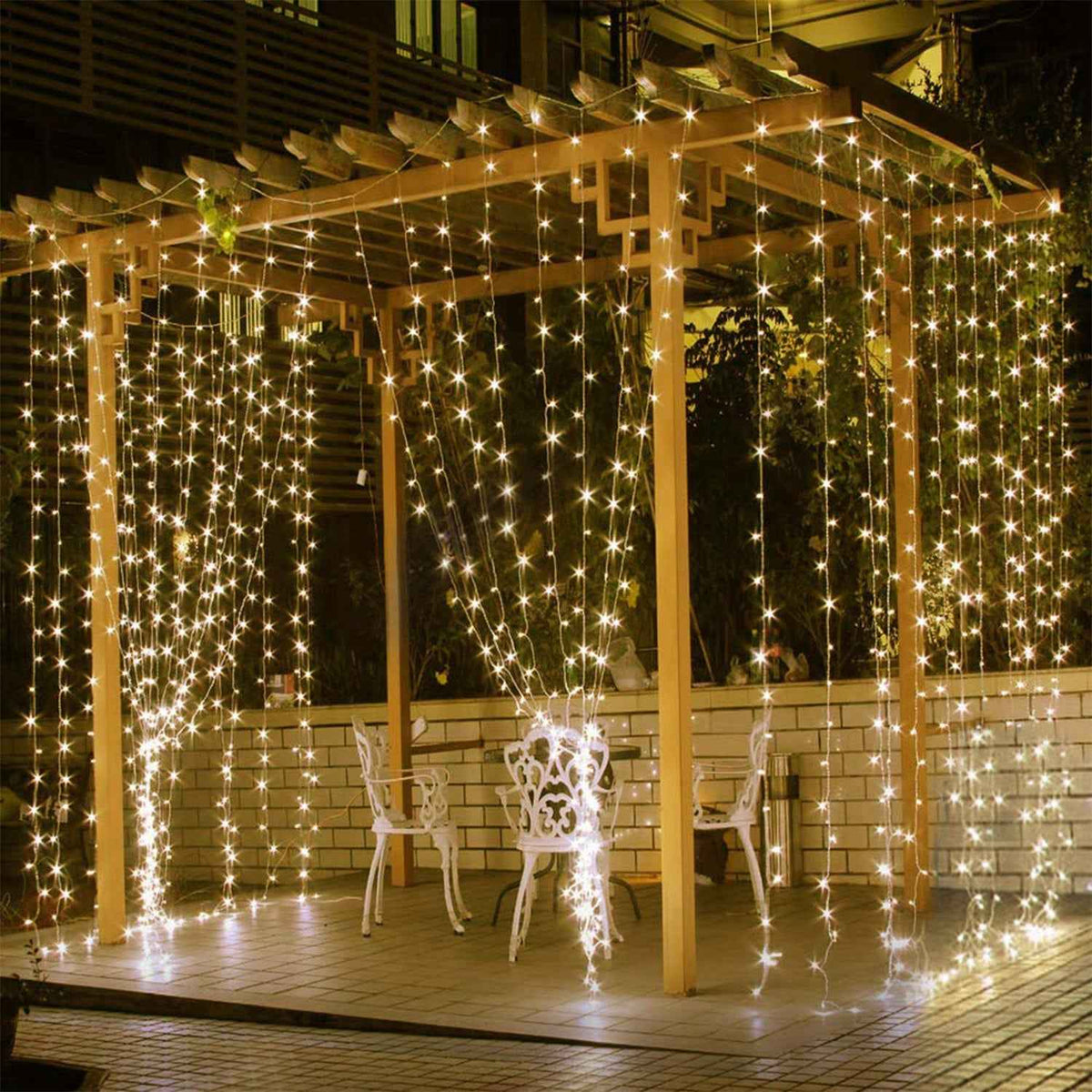 300 LED String Curtain Light – 3m, 8 Modes, Remote, IP44