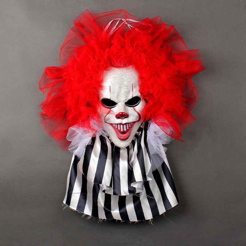 Horror Clown Wreath – Door & Wall Halloween Decor - GoSavvyNow