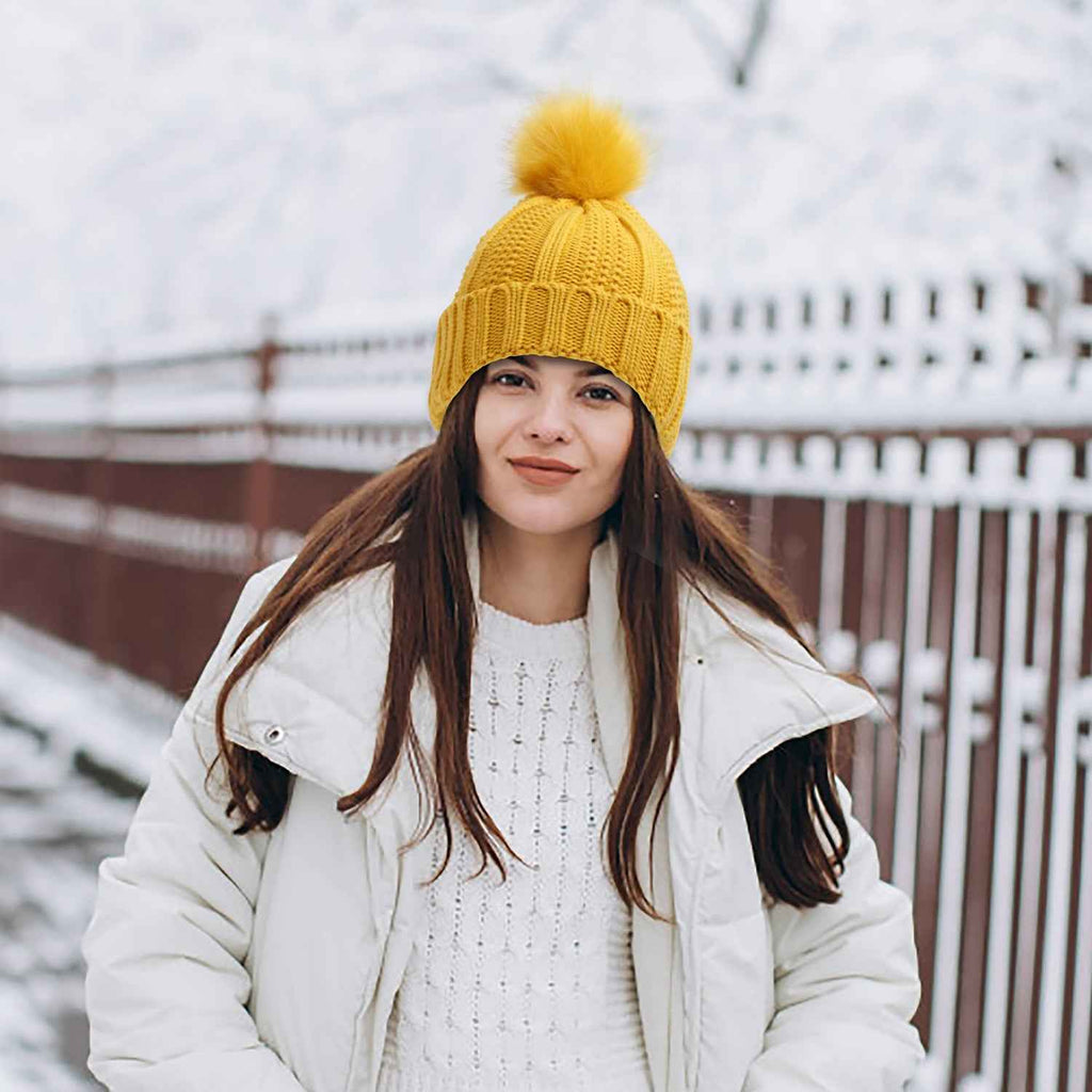 Skull-Print Knitted Beanie – Lined, Faux Fur Pom